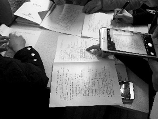 暗訪月嫂培訓(xùn)班：不上課就能拿證 沒有職能部門監(jiān)管